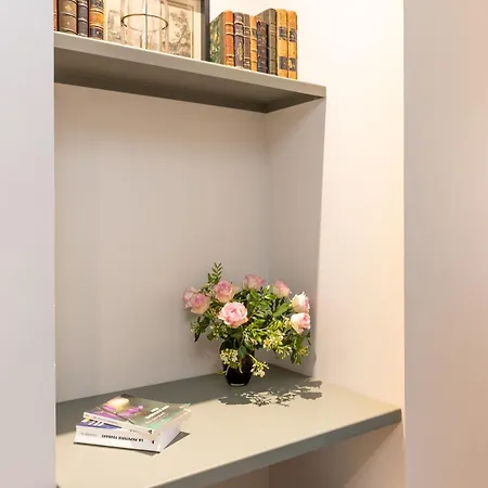 Les Petits Volets 2 A 100m De La Bed & Breakfast Antibes