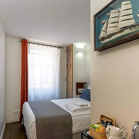 Les Petits Volets 2 A 100m De La Oda ve Kahvaltı Antibes