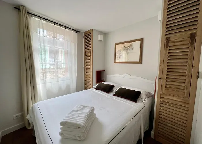 Bed & Breakfast Les Petits Volets 2 Antibes